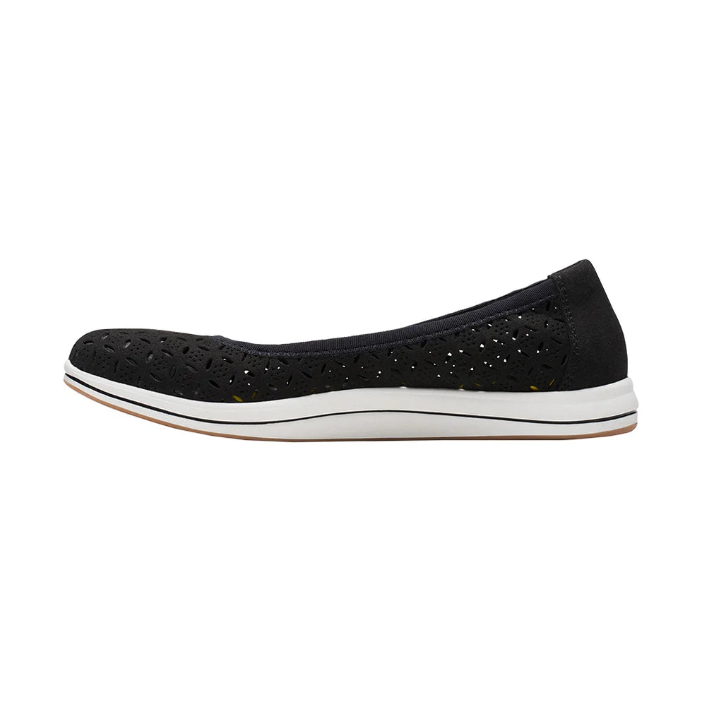 Clarks Women’s Breeze Roam Black