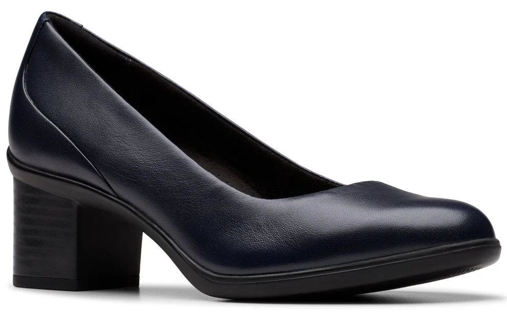 Clarks Women’s Shaya Poppy Navy Leather