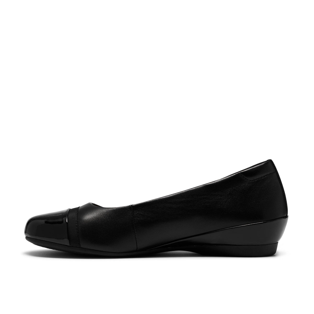 Clarks Women’s Cathrynn dusk / Black pat