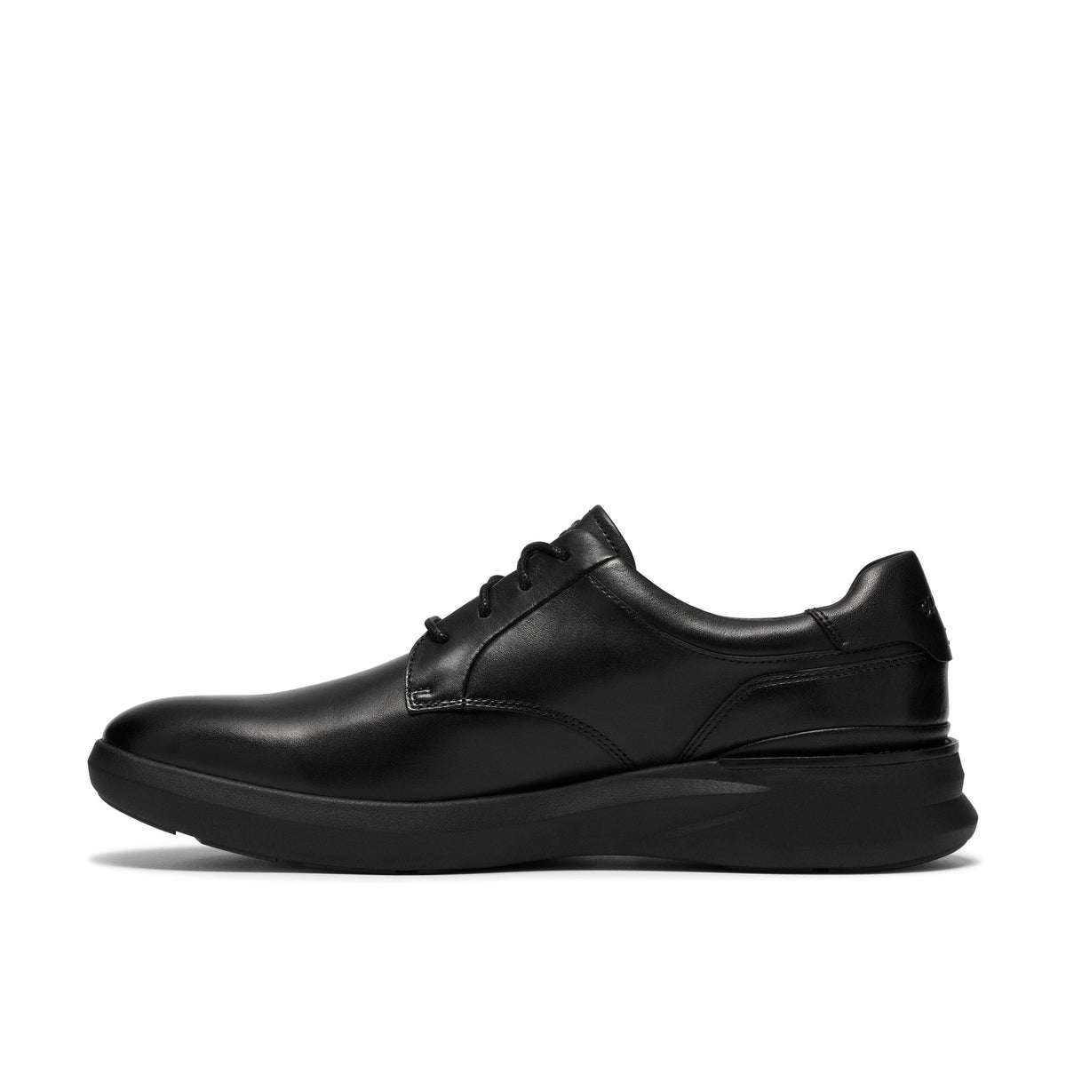 Clarks Men's Code H Plain /Black smooth