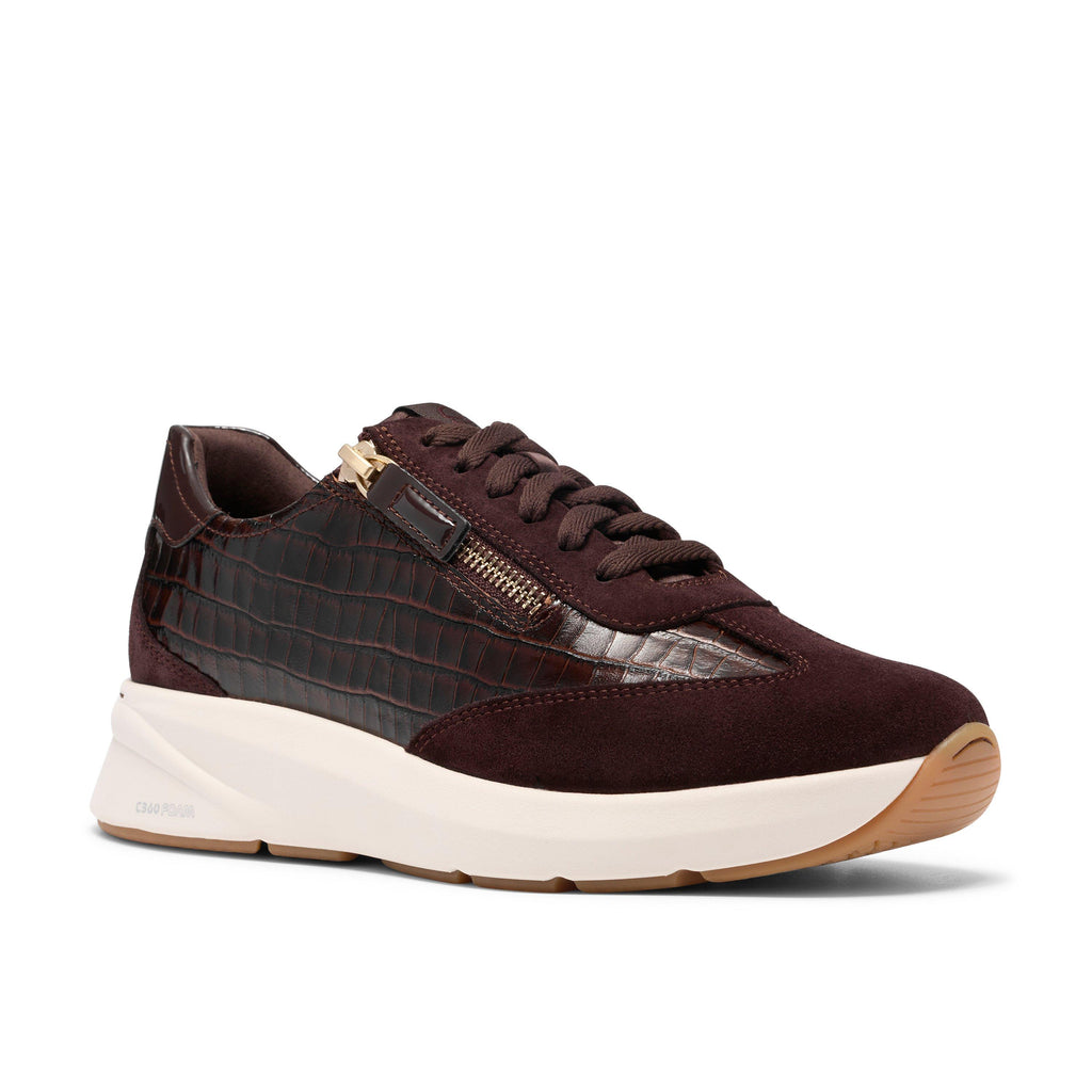 Clarks Women’s Code R Run / Dark Brown Combe