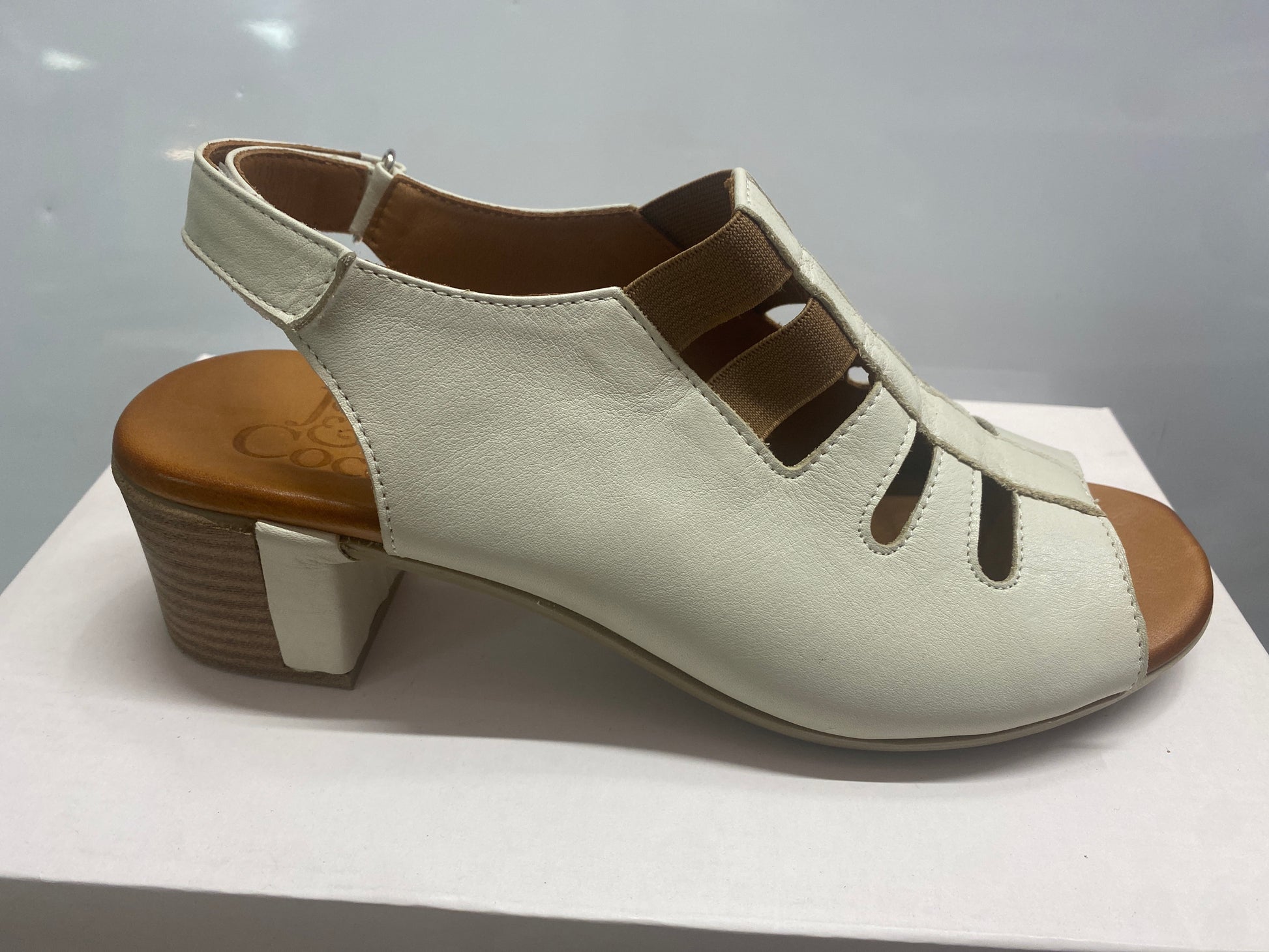 Jo & Coco Taylor Beige