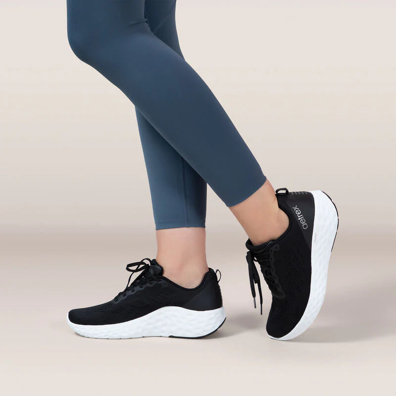 Aetrex Women's Danika Black