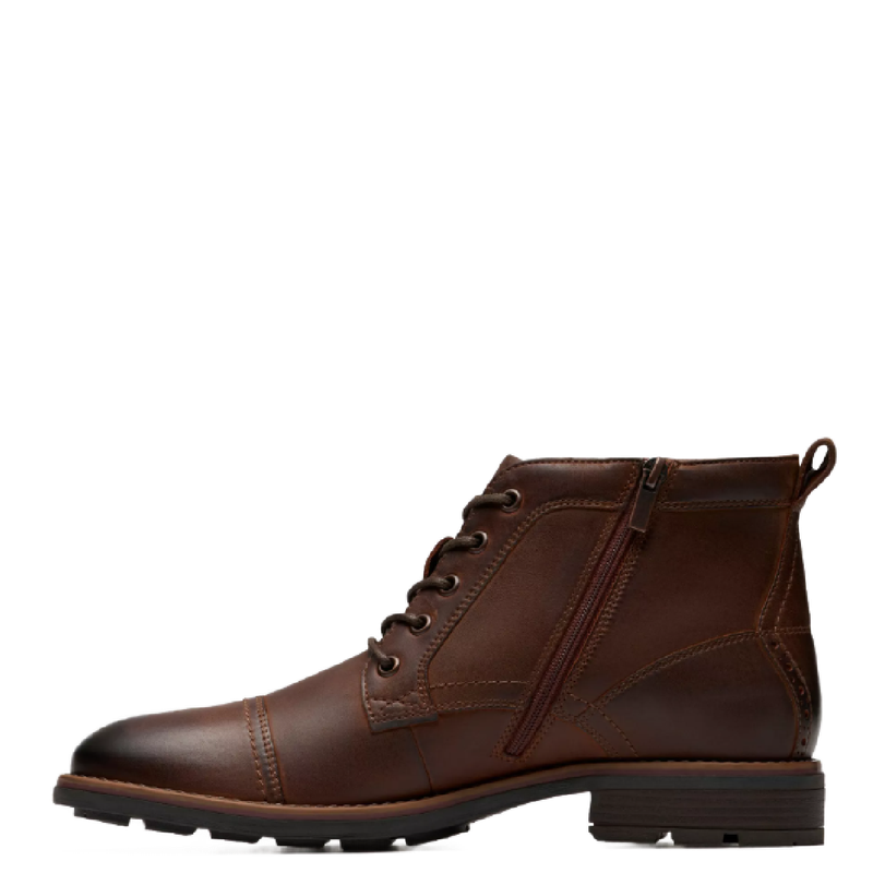 Clarks Men's Emmet Zip Brown Distressed