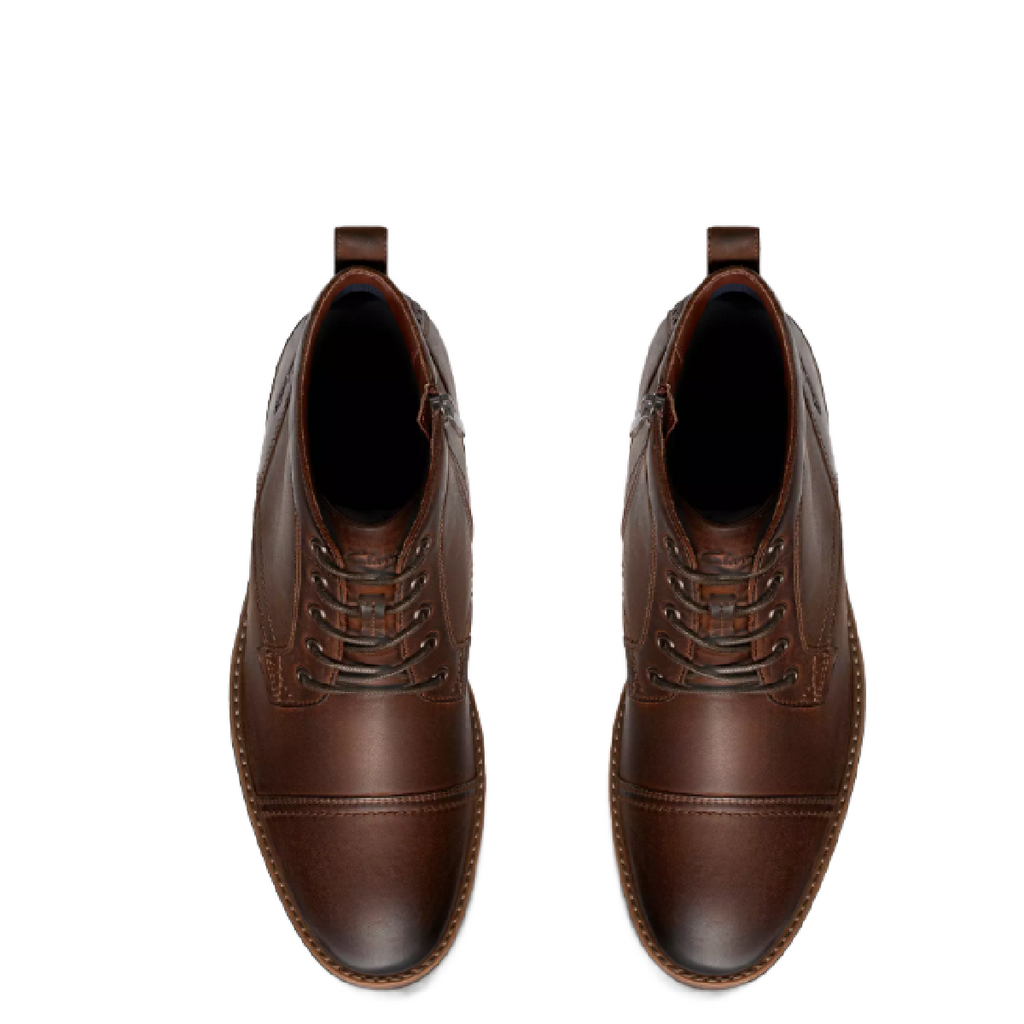 Clarks Men's Emmet Zip Brown Distressed