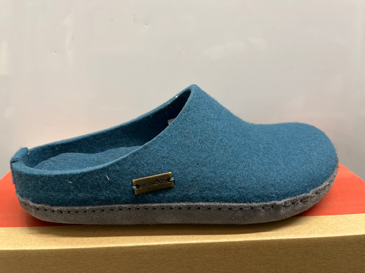 Haflinger Emils Toffel Peacock