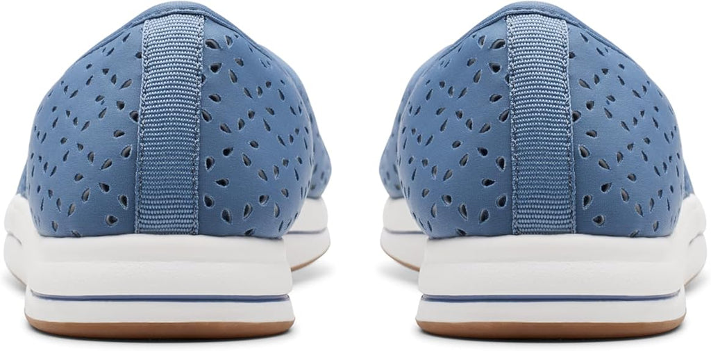 Clarks Women’s Breeze Emily Blue