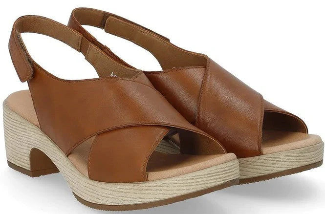 Remonte Women's D0N54-24 Brown