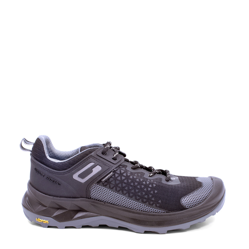 Redland men’s Casual shoe /Adventure Low /Black
