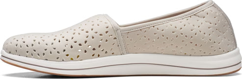 Clarks Women’s Breeze Emily Light Taupe