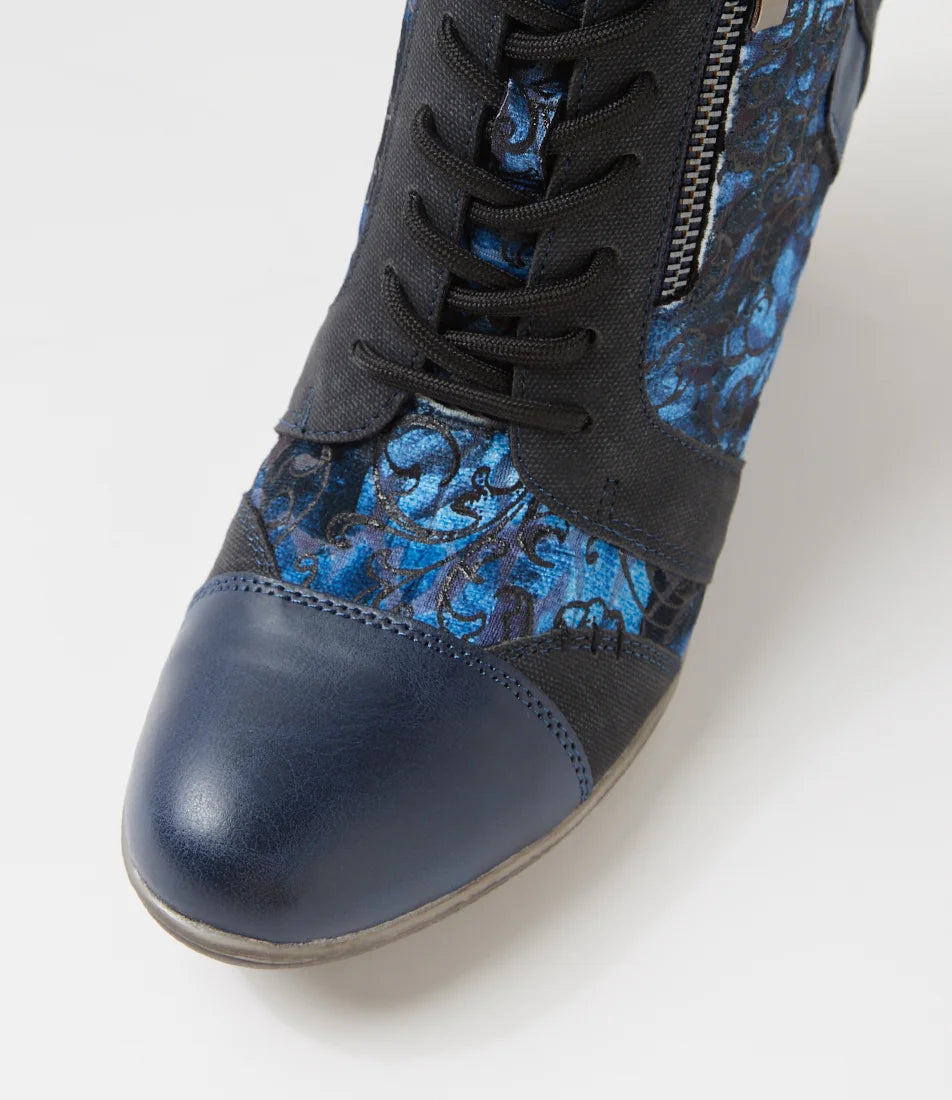 I Love Billy Women's Zolika-IL  Navy Swirl Multi