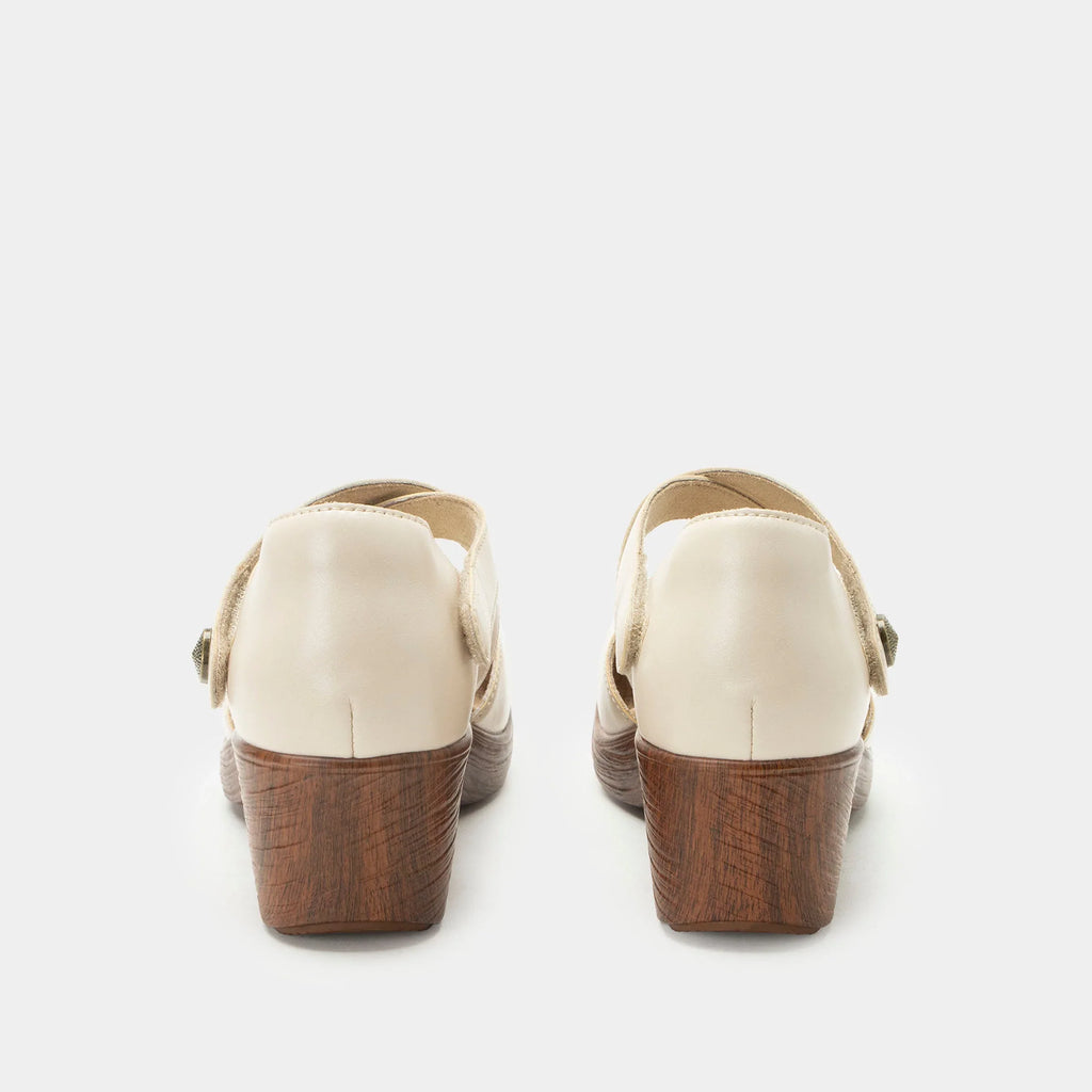 Alegria Women's Savina Oat