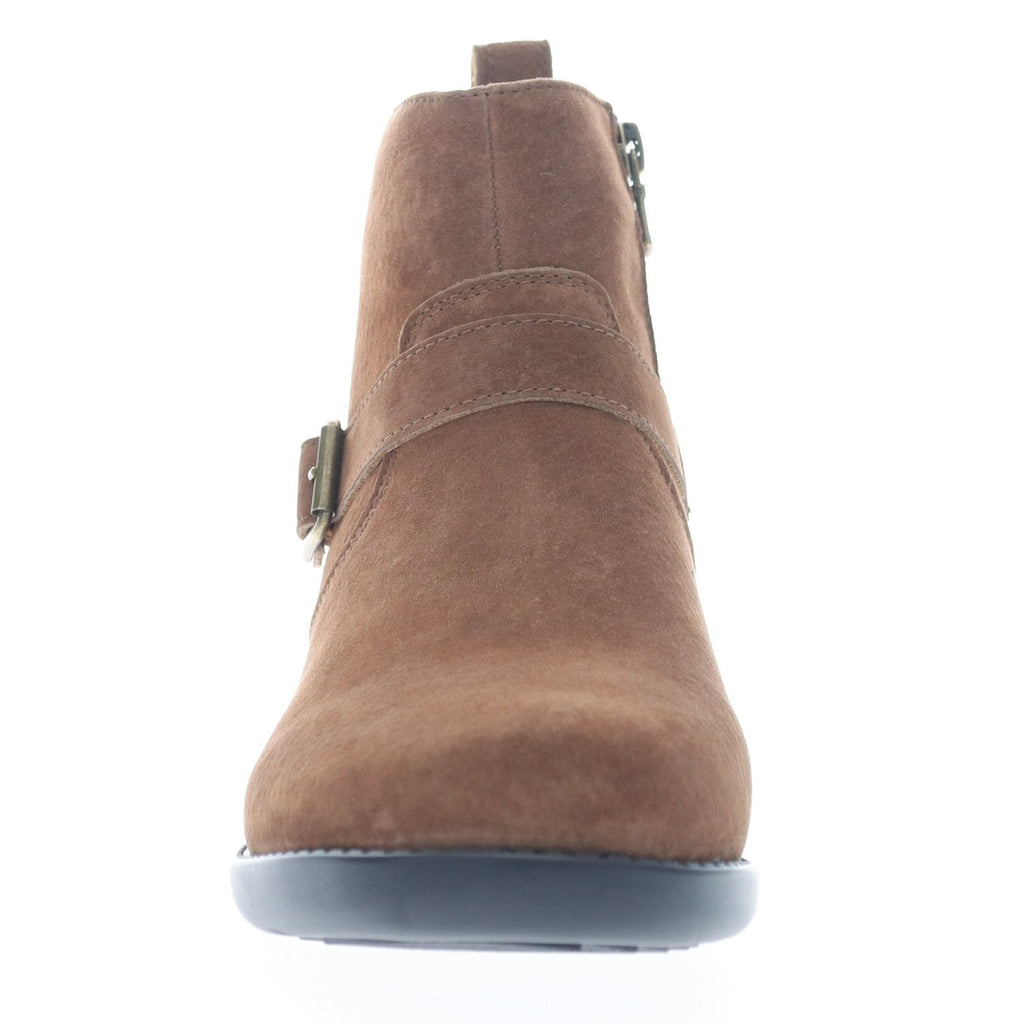 Propet Women's Memphis WP Brown
